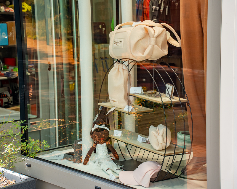 Façade du magasin Ezabel