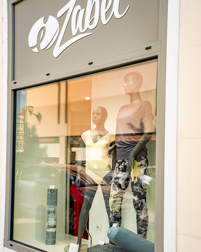 Façade du magasin Ezabel